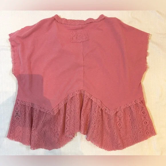 POL Pink Lace Accent Top With Lace Detail Size L - Picture 2 of 7